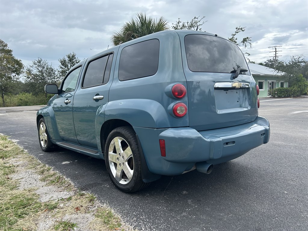 2007 Chevrolet HHR LT photo 3