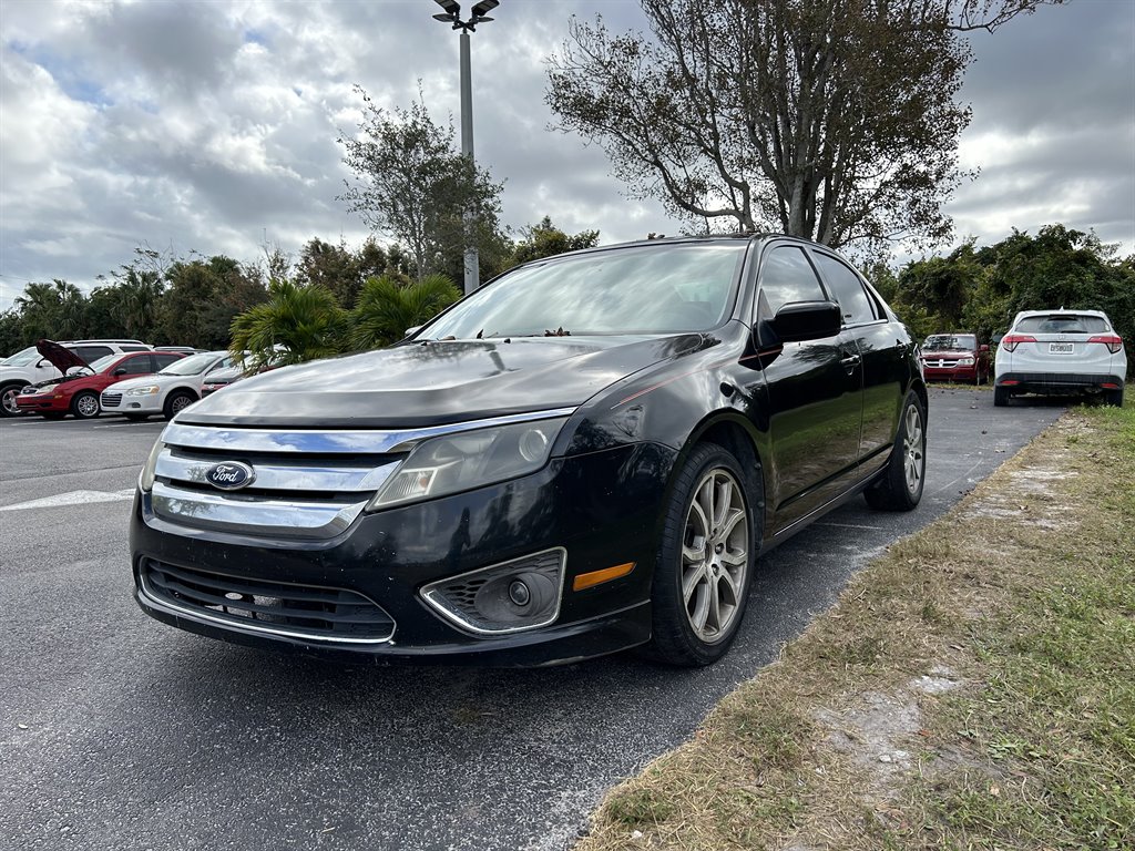 Ford Fusion's photo