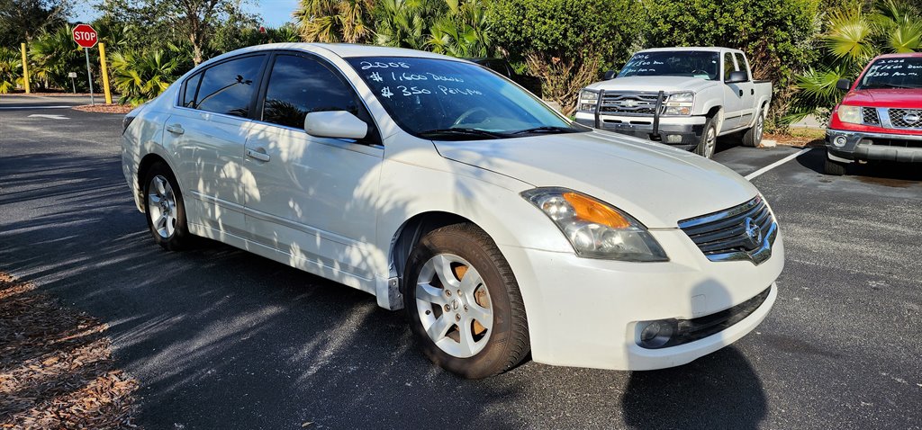 2008 Nissan Altima null photo 2