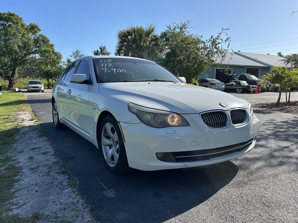 2008 BMW 5 Series 528i photo 2