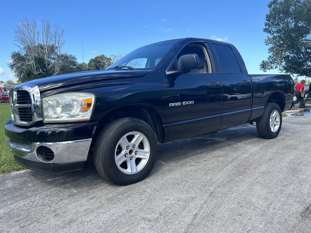 2006 Dodge Ram 1500 Pickup Sport's photo